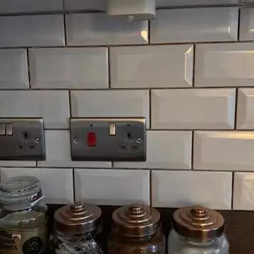 Mini Metro White Wall Tiles