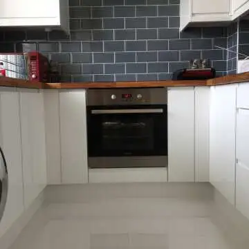 Extreme White Polished Porcelain Floor Tile