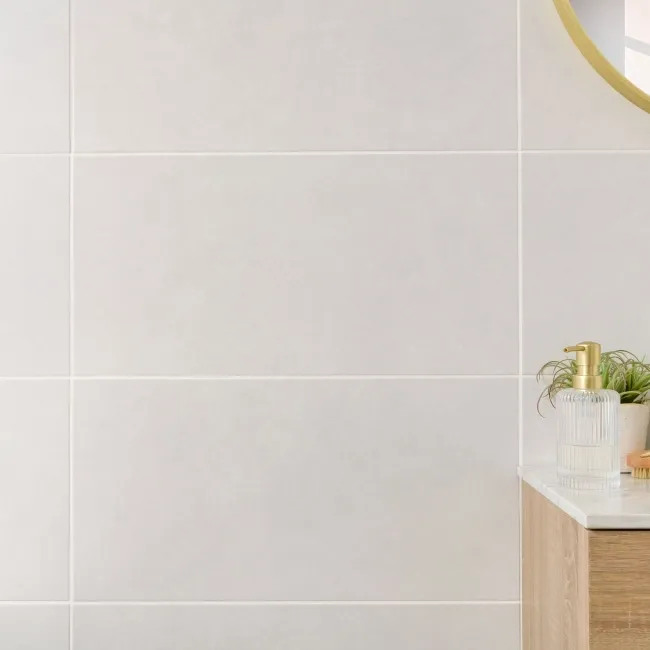 Dynamic White Stone Effect Matt Ceramic Wall Tile