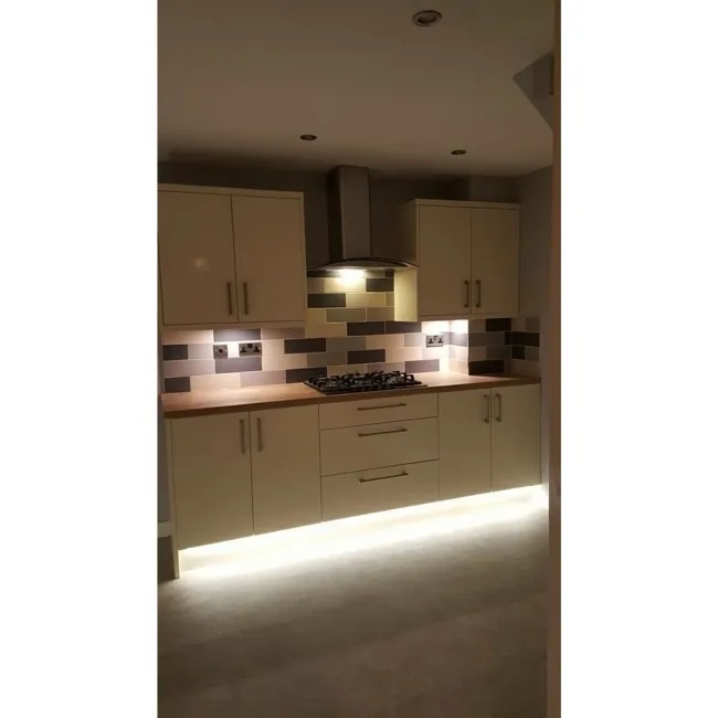 Linear Cream Gloss Wall Tiles