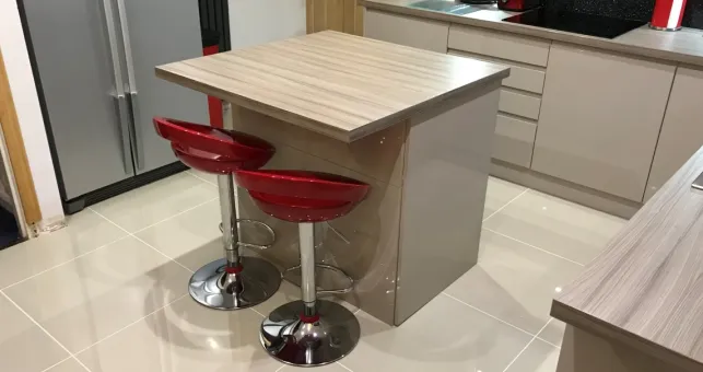 Customer Tile Style Profile: Roz’s Kitchen Refresh