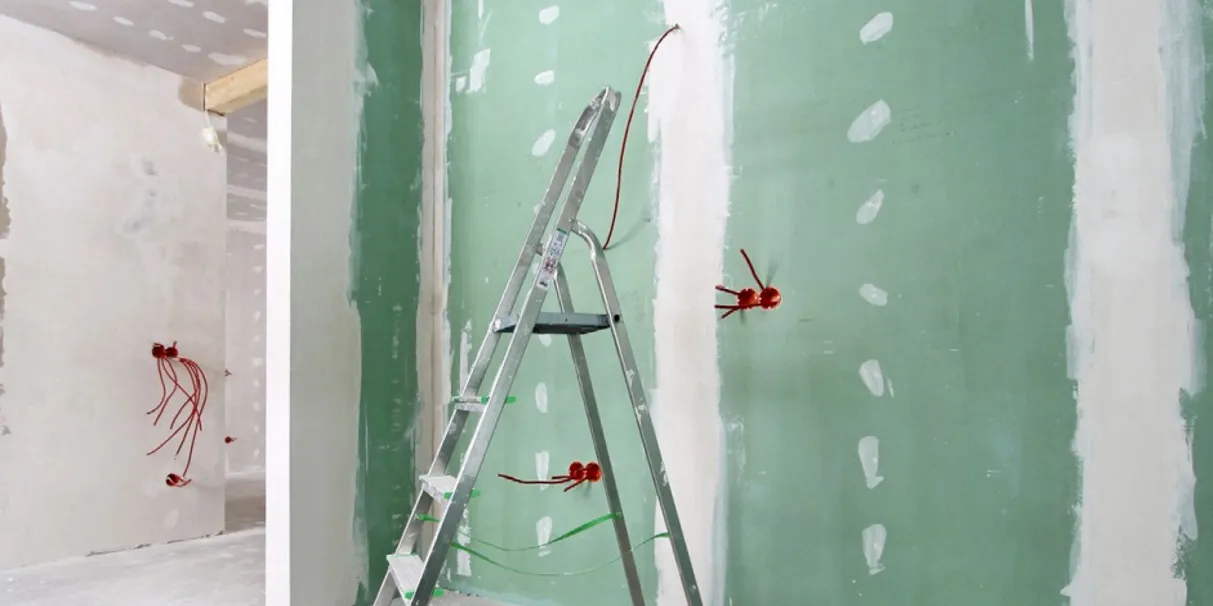 How To Tile A Wall: A Complete Guide To Wall Tiling