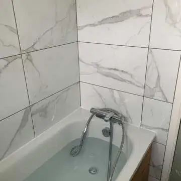 Place White Marble Effect Wall Tile