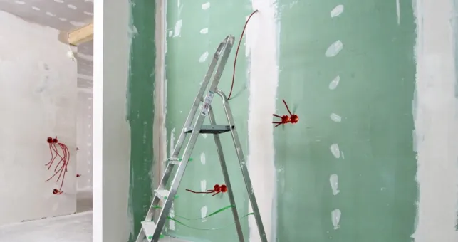 How To Tile A Wall: A Complete Guide To Wall Tiling