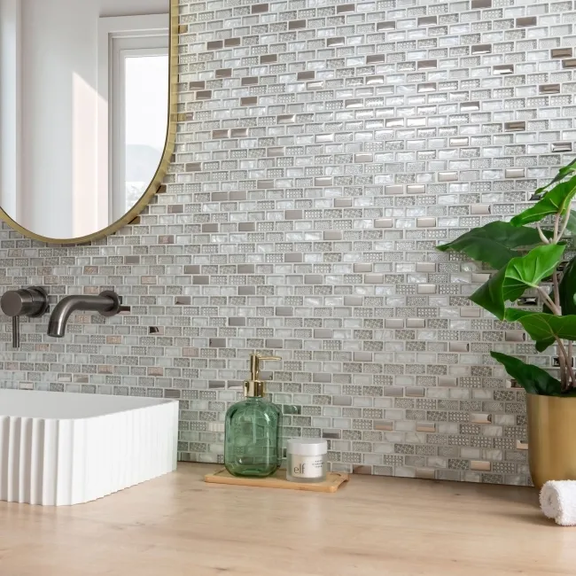 Georgia Oyster Pearl Glass Mosaic