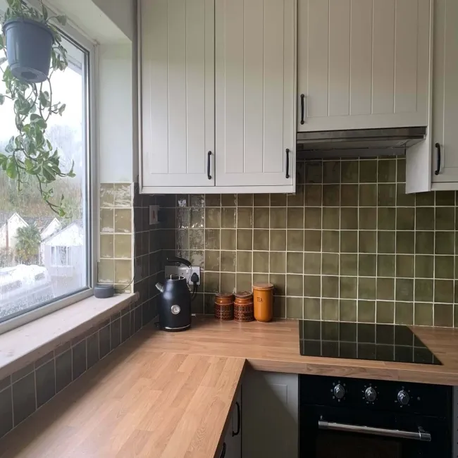Manacor Basil Green 100x100mm Wall Tile