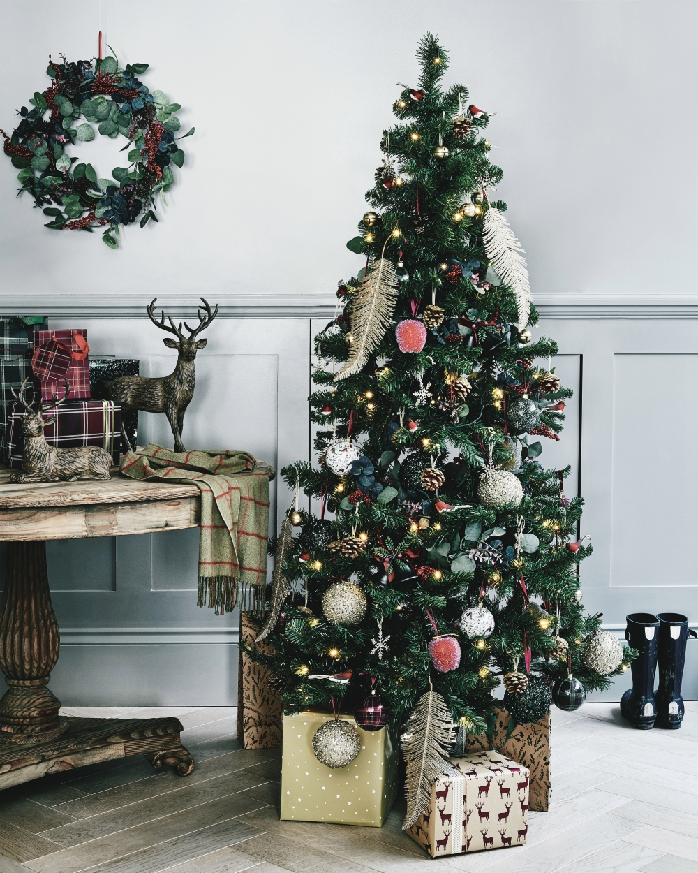 Assorted Christmas Decorations | Sainsburys