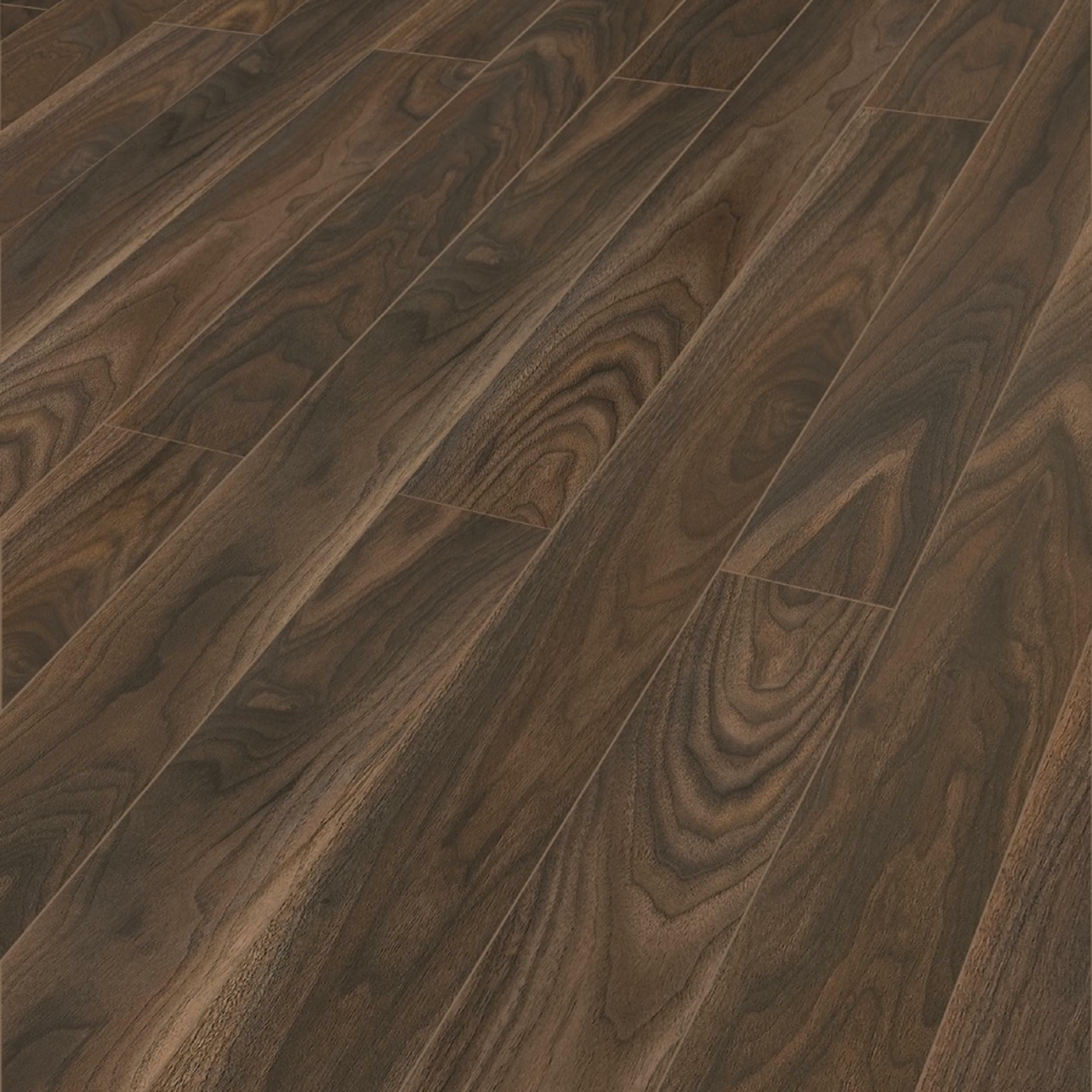 Craft Walnut Syrup Laminate Flooring, Dark Oak Laminate Flooring 12mm