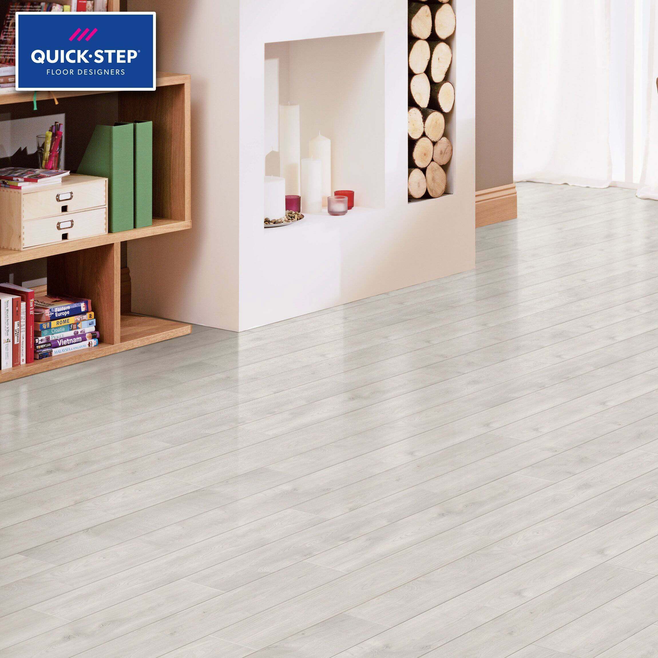 Quick Step Light Grey Oak Laminate, Quick Step Uniclic Laminate Floor Tiles